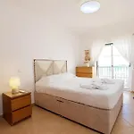 B95 - Casa Melo In Da Luz