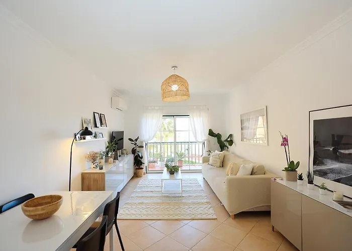 B95 - Casa Melo In Da Luz