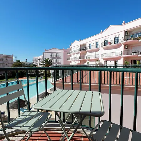 B95 - Casa Melo In Da Senhora da Luz