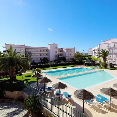 B95 - Casa Melo In Da Senhora da Luz